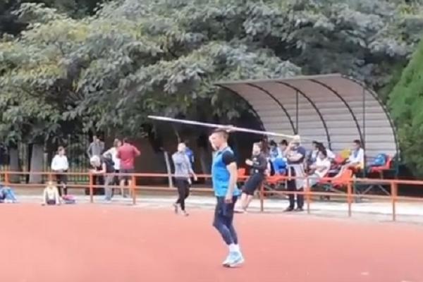 Gde mi živimo... Sudije bacile ljagu na srpsku atletiku: Pomerili koplje da bi bio oboren državni rekord!
