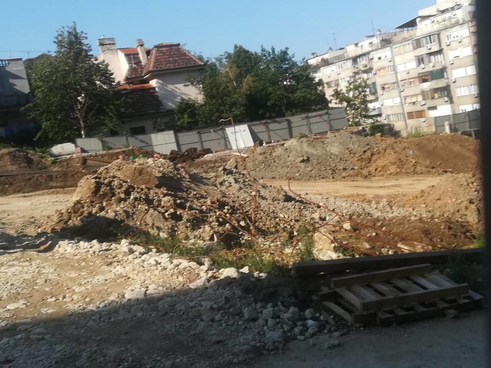 Lokacija bivše SAD ambasade, ukleto mesto    