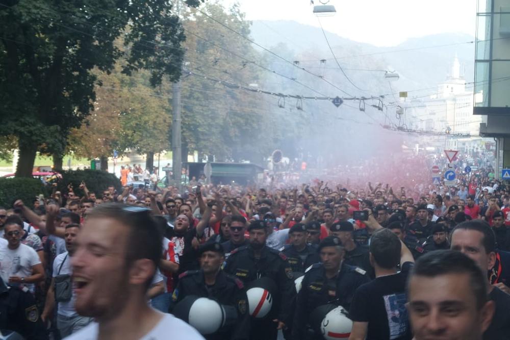 Bio je na Maksimiru, sada je opet tu! Legendarni vođa Zvezdinih navijača ponovo vodi navijanje