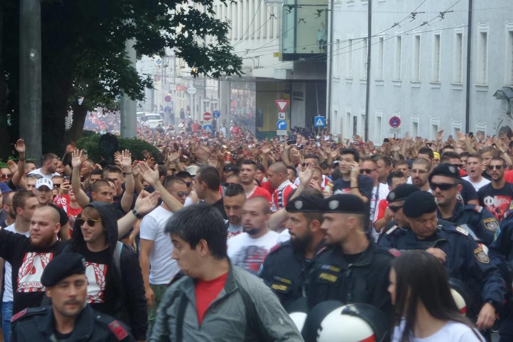 KAO U PRVOM SVETSKOM RATU! Delije preko Albanije krenule put Napulja!