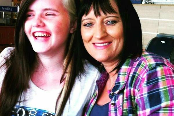 MAMA, UBIĆE TE! Ćerka ju je upozoravala da je njen novi partner OPASAN, a onda su se zle slutnje ostvarile!