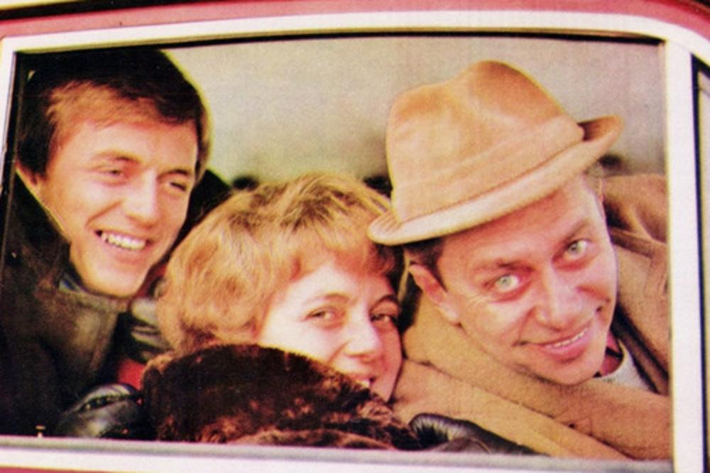 CEO ŽIVOT JE POSVETILA NJEMU IAKO SU ŽIVELI U JEDNOJ SOBI: Čkaljina supruga se za njega UDALA U KECELJI, a njihova ljubavna priča je za nauk svim ženama! (FOTO)