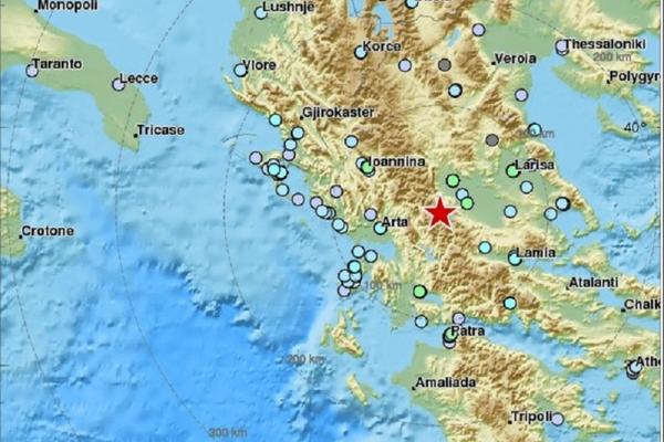 NESREĆA PRATI GRČKU! Zemlju je pogodio SNAŽAN ZEMLJOTRES, pokrenula su se i klizišta!