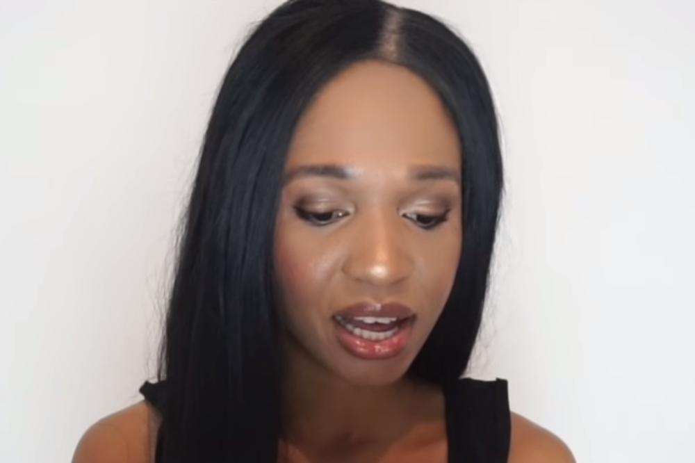 AMERIKANKA POKUŠALA DA ČITA SRPSKU ĆIRILICU! Ljudi, pa koliko je ovo simpatično! (VIDEO)