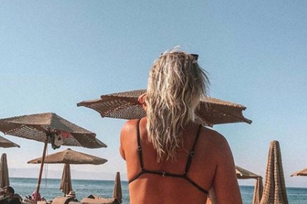 BLOGERKA PRONAĐENA MRTVA: Bila na letovanju u Grčkoj (FOTO)