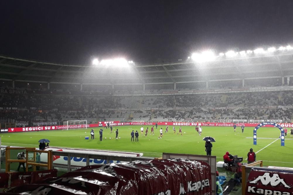 Vaterpolo u Torinu: Neviđeno nevreme prekinulo meč Serije A!