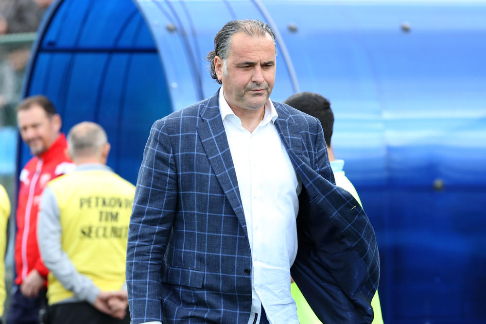 Raspad sistema - nema Budućnosti za Grofa! (Foto)