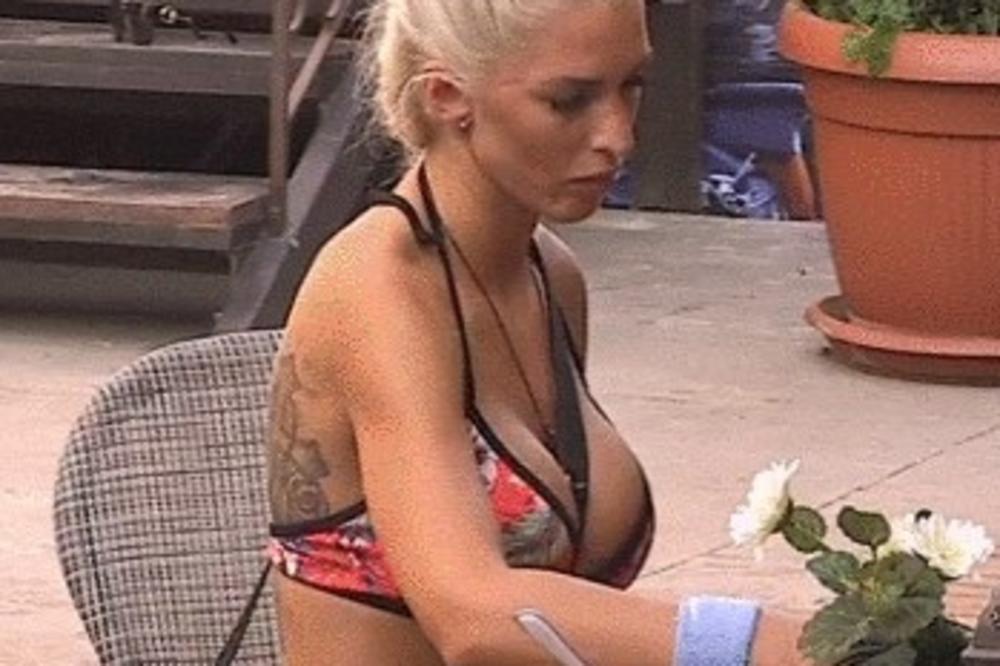 PLAŠIM SE DA ĆE ME BIVŠI DEČKO UBITI! Naša rijaliti zvezda u panici, podmetnut joj i požar!