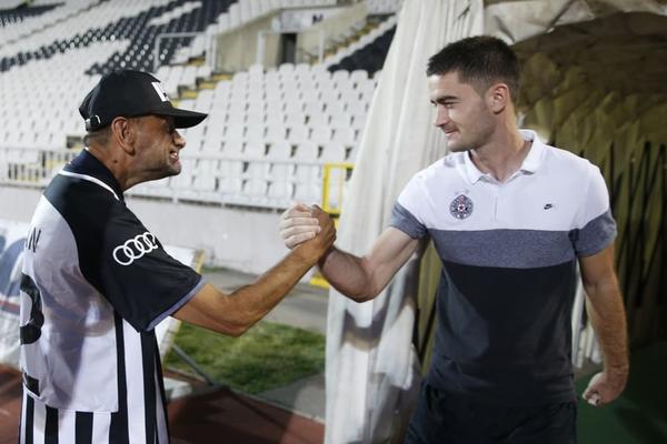 ZDJELAR U BEDAKU ZBOG FRAKCIJA: Svesni smo svi u kom vremenu živimo, nije nam lako da pozdravljamo 3 strane!