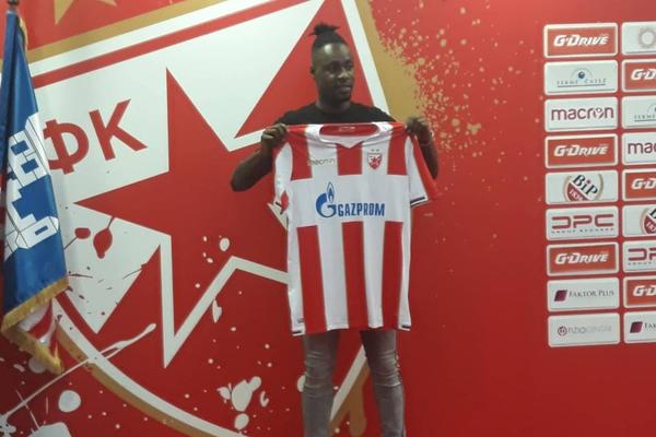 Hvala Bogu što sam opet ovde! Tek će osetiti ovi u Ligi šampiona šta je Marakana: Boaći sa novom frizurom i brojem se vratio u Zvezdu!