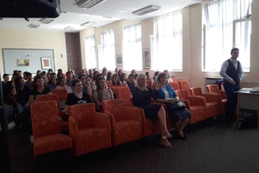 Gimnazijalci iz Vranja dobili poziv za studiranje u Rusiji