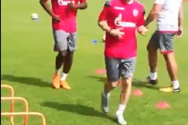 Snimak koji sigurno izaziva osmeh na licu Delija!