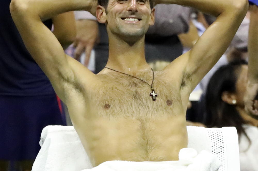 Đokoviću reket klizio iz ruke: Jednostavno pokušavate da preživite ovakve uslove!