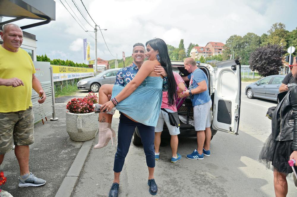 DAVIDU NAGLO POZLILO, HITNA OPERACIJA! Napušta Zadrugu i ostavlja Aleksandru!
