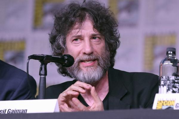 Nil Gejmen preko Tvitera spasao jednu knjižaru