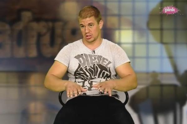 UŠAO JE U ZADRUGU KAO DEBELI DEČAK, A IZAŠAO KAO TOP FRAJER: Petrući više nije ISTI ČOVEK! Rijaliti ga je PROMENIO