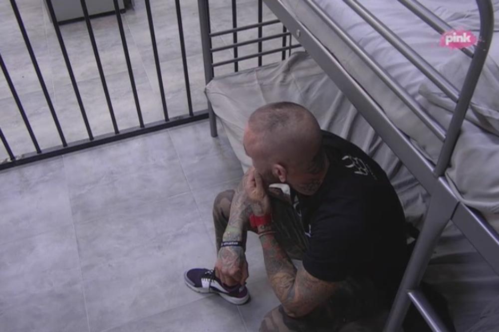 MARKO LEVIJATAN UHAPŠEN: Zadrugar posle par minuta u rijalitiju odveden u ZATVORSKU JEDINICU! Mirko Gavrić poručio da IDE KUĆI!