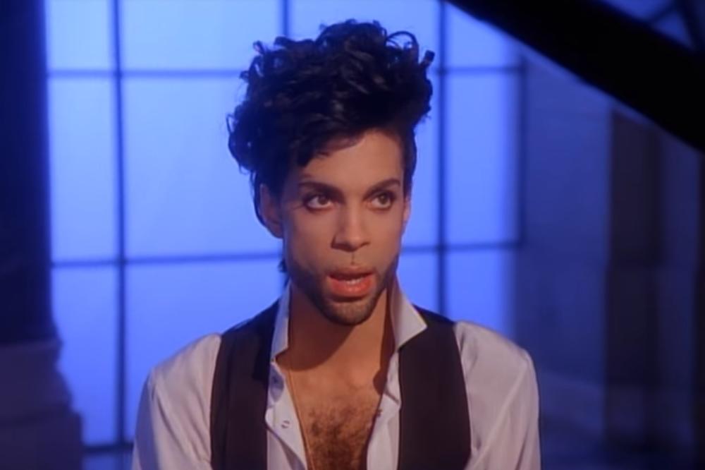 THE BEAUTIFUL ONES: Prinsovi memoari uskoro pred čitaocima