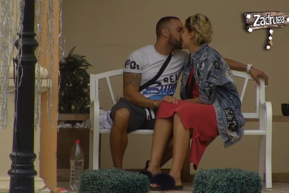 MA KOJI CRNI DEČKO, NEMA NIŠTA OD TOGA: Mina sinoć završila U KREVETU s Jovicom, a sada se otvoreno LJUBAKAJU pred svima! (FOTO)