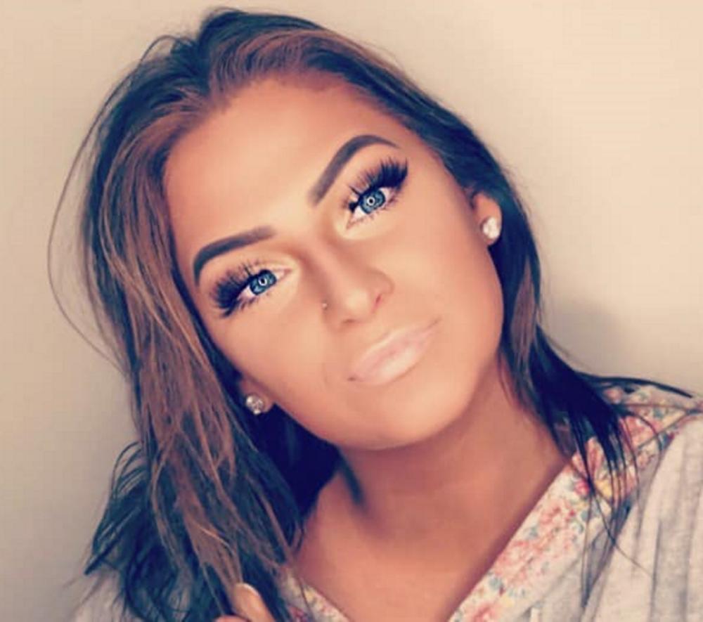 Šminka može da sakrije mnoge masnice. Dugi rukavi mogu da sakriju crvenilo od rana, ali...   