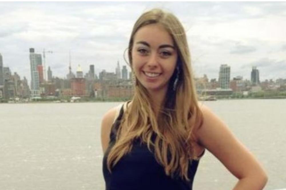 PREVIŠE ZGODNA ZA NORMALAN ŽIVOT: Tvrdi da je PRETERANO PRIVLAČNA muškarcima, ali onda joj je ON pokazao kako stoje stvari! (FOTO)