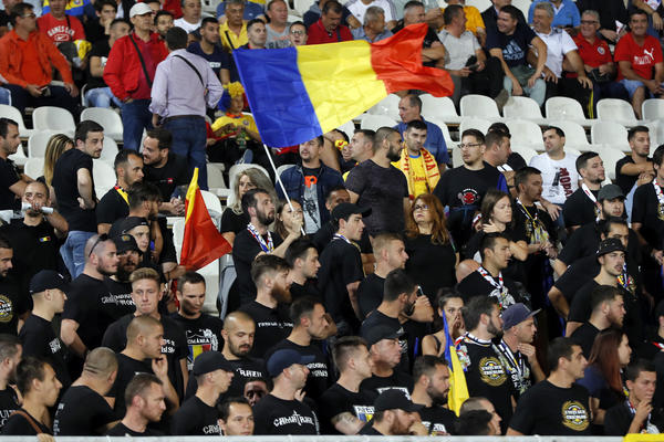 ŠOK! Suspenzija stadiona zbog transparenta "Kosovo je Srbija" - UEFA nemilosrdna! (FOTO)