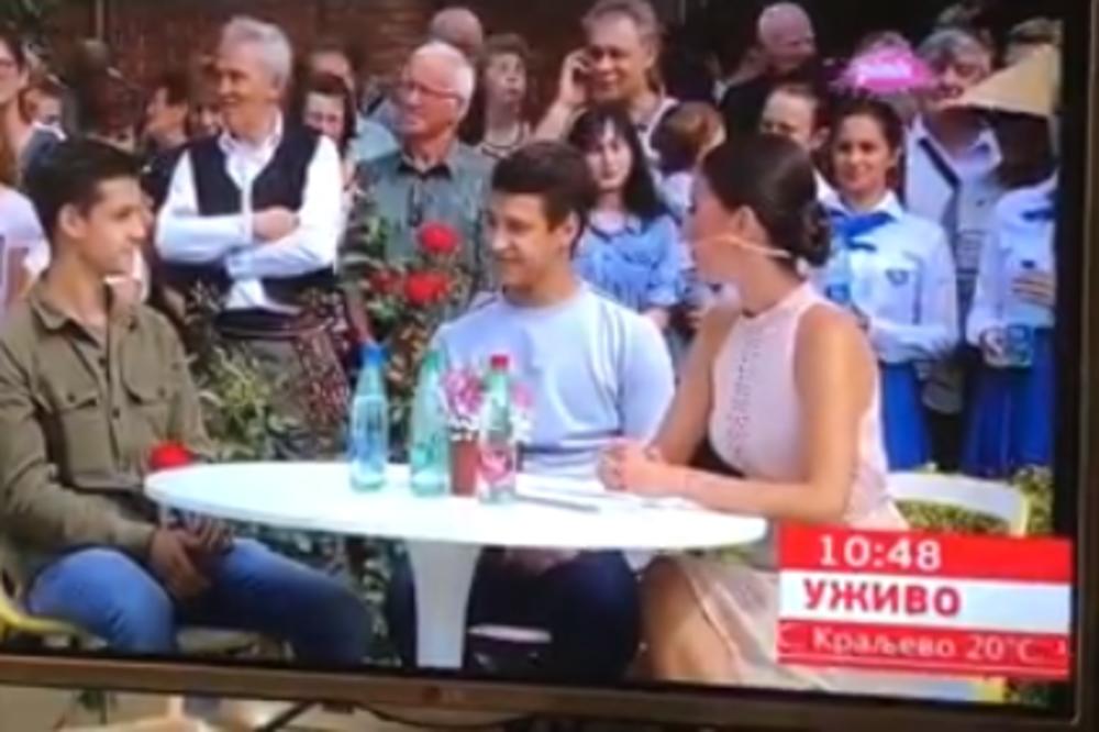 ONI SU STIGLI IZ JAPANA, BILI SU NA SVETSKOM KUPU U PEKINGU! Voditeljka lupila lapsus USRED EMISIJE, a Petar (18) je JAVNO PONIZIO (VIDEO)