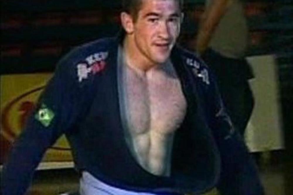 TEODORA, RAZUMEM TE, I SAM IMAM 20 GODINA ROBIJE! Tasmanijski đavo iz Zabele poslao pismo u CZ ženi koja je ISKASAPILA BABU I MAJKU