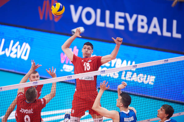 MORAO JE POD NOŽ: Srbija bez jednog od najboljih odbojkaša u Ligi nacija!