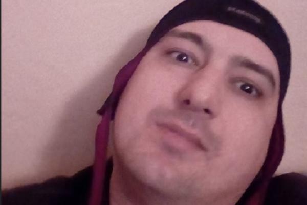 JESAM LI SAD ČOVEK KAD SAM ZAKLAO SVINJU? Dok je Janko zarivao nož u vrat svom ocu Draganu izgovorio je monstruozne reči!