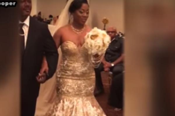 NJENO VENČANJE ĆE SVI PAMTITI! Ušla je u salu, skinula haljinu, a onda su svi gosti ZANEMELI! (VIDEO)