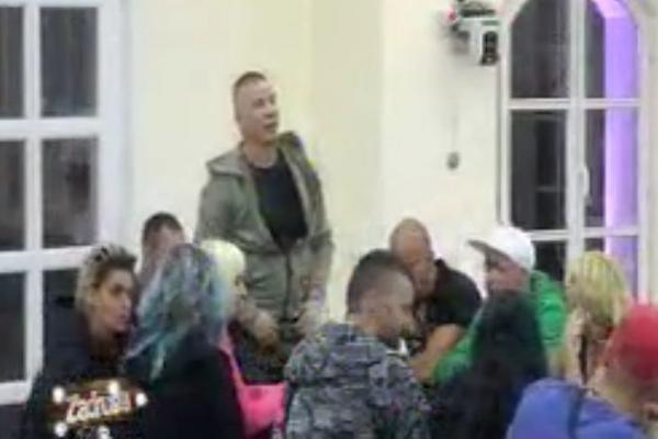 BRENDON ŽESTOKO ISPROZIVAO STANIJU! A onda mu je ona odgovorila tako da njemu još ZUJI U UŠIMA! (VIDEO)