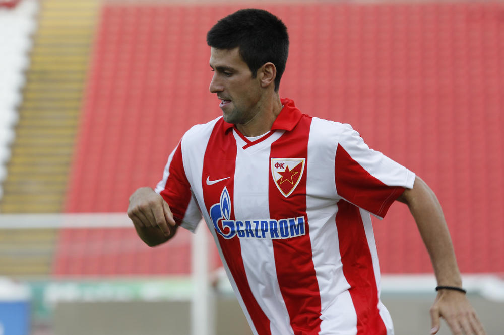 NOLE OD MALIH NOGU UČI SINA STEFANA DA VOLI ZVEZDU: Magične scene u Hali Pionir na otvaranju ABA lige!