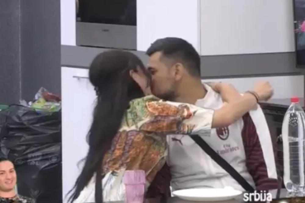 BORA POLJUBIO REBEKU! Novinarka poludela, pobegla i svašta mu rekla!