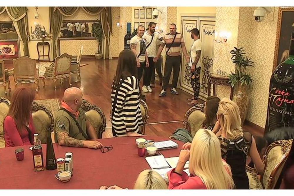 HAOS U VILI PAROVA: Milorad želi da napusti vilu, razbija vrata, Ružica ga dovela do ludila! (FOTO)