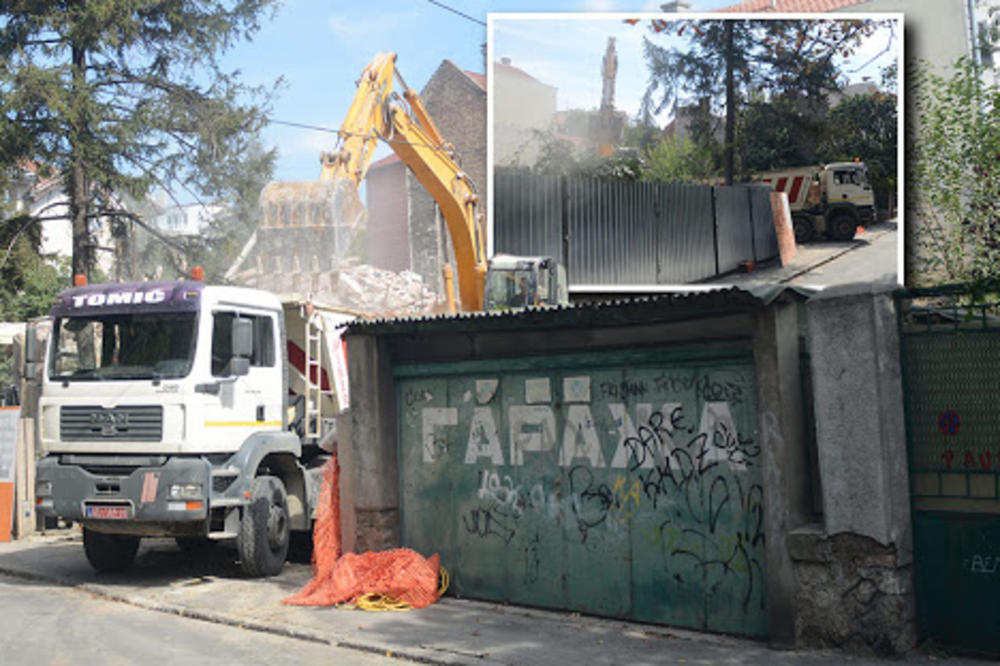 BILA JE PRVI PROJEKAT MODERNE ARHITEKTURE BEOGRADA! U Topolskoj 15 srušena je vila stara 90 godina, SVI SE PITAJU ZAŠTO SE TO DESILO, a šta na sve to kaže vlasnik ovog predratnog objekta?