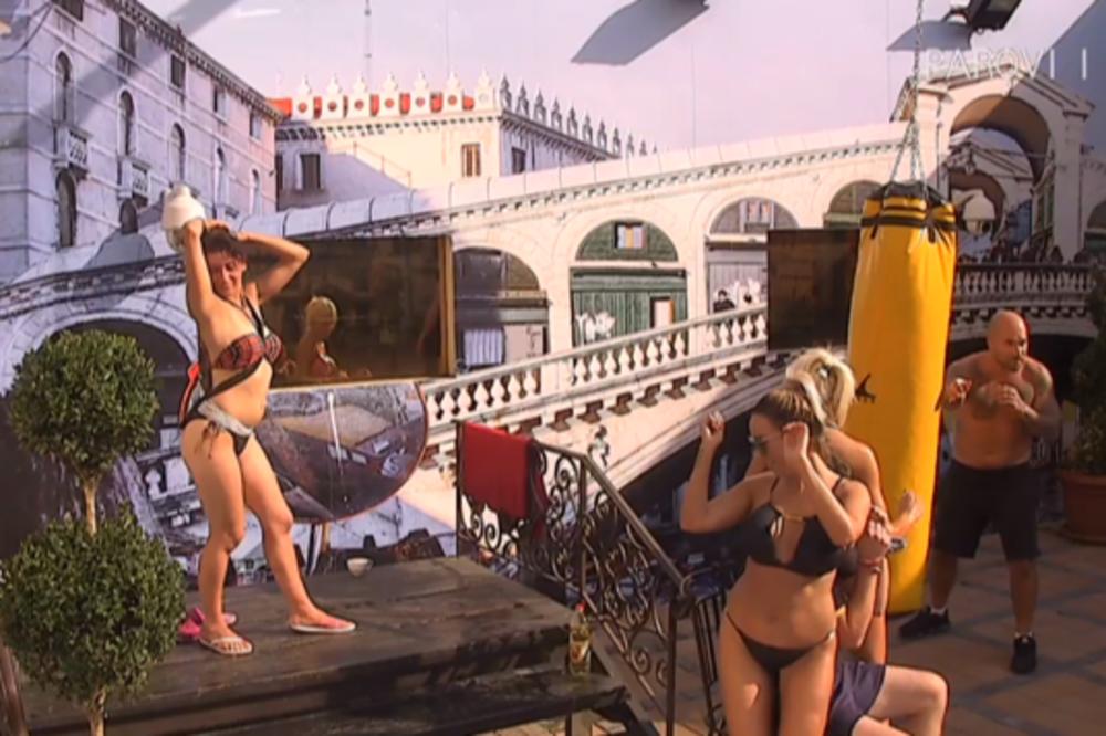 OPŠTE RASULO U RIJALITIJU! Rano jutros pronađen mobilni telefon, ona će biti surovo kažnjena!