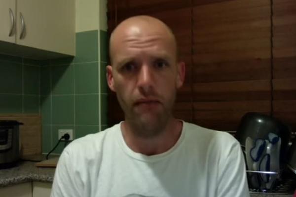 GODINU DANA JE JEO SAMO KROMPIR: Svi su mu govorili da je OPASNO, ali su ostali BEZ TEKSTA kada su videli njegove rezultate! (VIDEO)