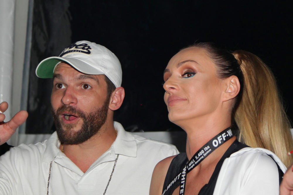 ANDREJ ATIJAS NE PRESTAJE DA ŠOKIRA: Nakon vesti da je udario Anabelu, obratio se javnosti na krajnje nepristojan način! (FOTO)