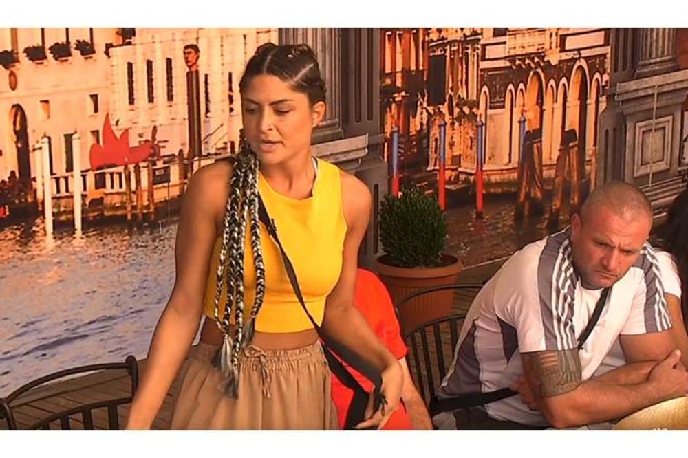 ONA JE NOVINARKA KOJA JE U PAROVE UŠLA SA ZADATKOM: Jelena Ilić otkriva ko u vili ima taktiku za pobedu!