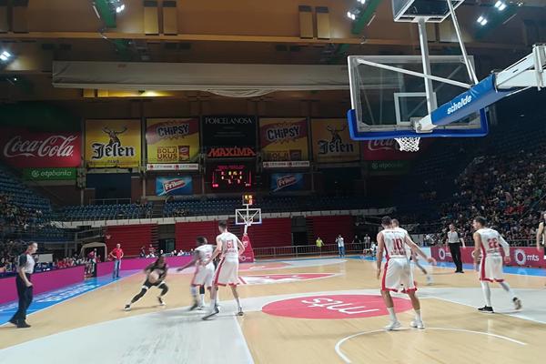 ODLIČAN (5): Zvezda pred navijačima savladala i Nižnji za maksimalan učinak u Beogradu!