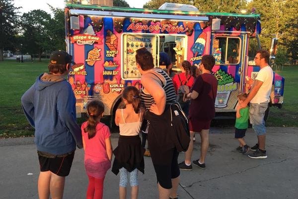 Otišla je da kupi sladoled i NIKADA SE NIJE VRATILA! Posle 20 GODINA stigla je MISTERIOZNA NOVČANICA sa ŠIFROM!