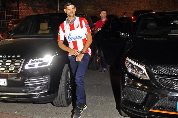 UZ VAS SE RADUJEM I NERVIRAM: Zvezda dočekala Đokovića kao legendu, a Nole im doneo sreću pred meč sa Napolijem!