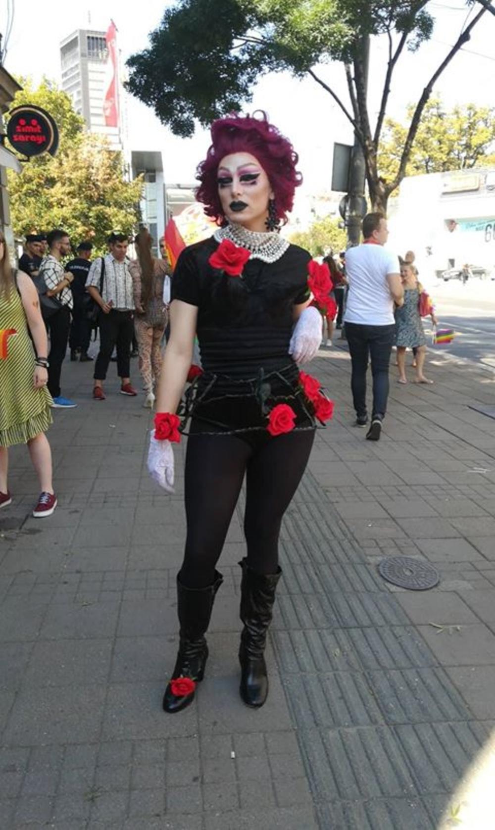 Najbitnije je ispozirati  