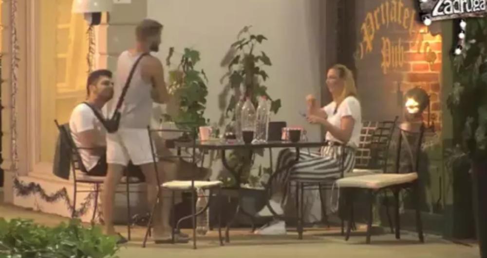 Sava im se pridružio 