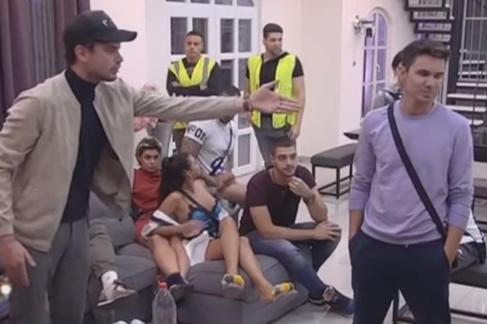 NAJTEŽE UVREDE DOSAD U ZADRUZI: Toma prvo PLJUNUO BOKUNA, pa ga zatim STRAŠNO ISPROZIVAO!