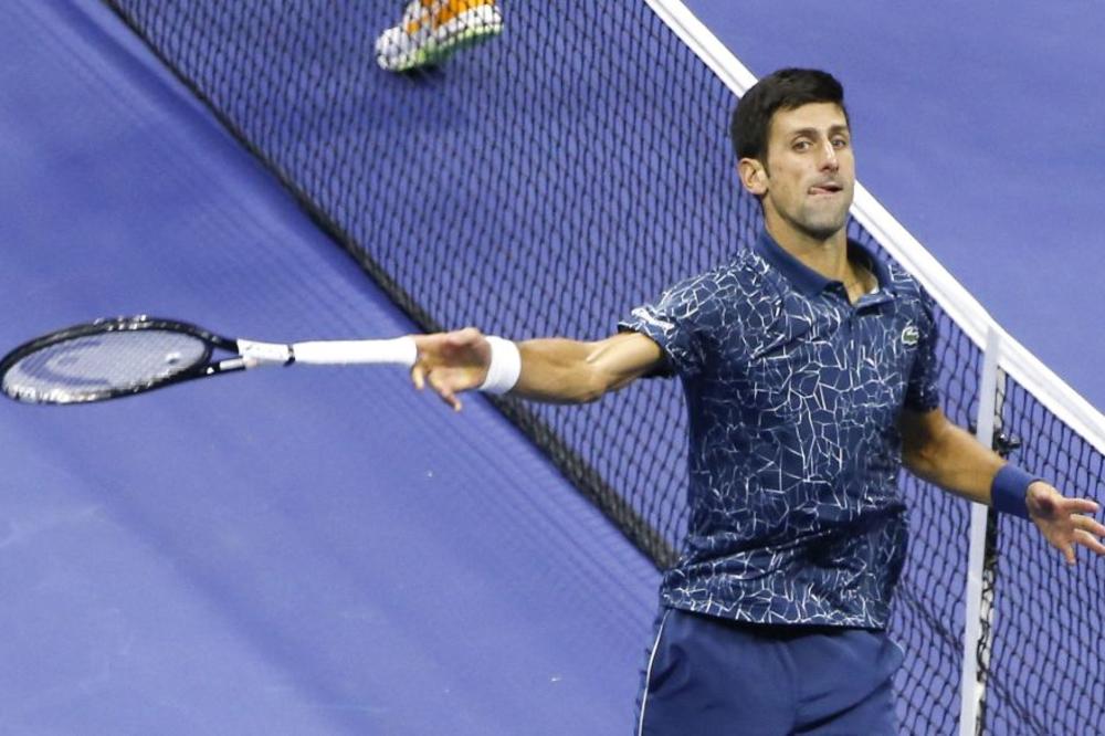 NOLETU NE SMETA HLADNOĆA: Đoković trenira u Beogradu, sve pršti!