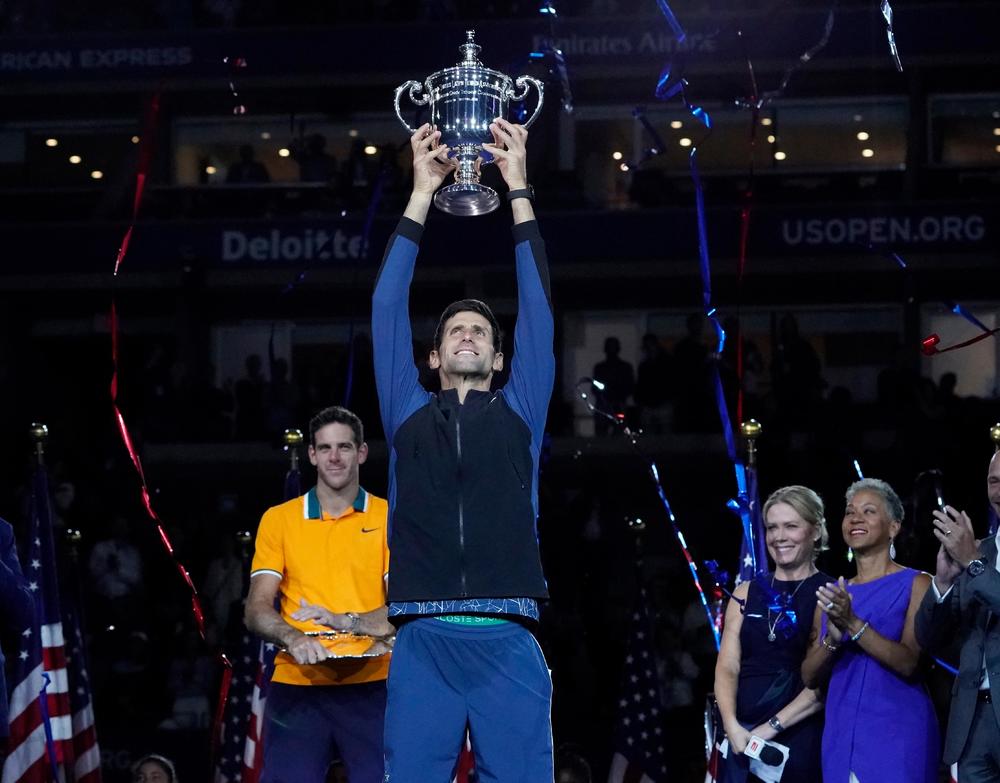 Novak Đoković obožava da svira saksofon  