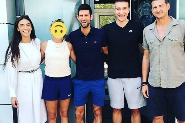 PONOS NACIJE: Spisak njihovih trofeja duži je od Bulevara Kralja Aleksandra, ali ko je tajanstvena ličnost na fotografiji?