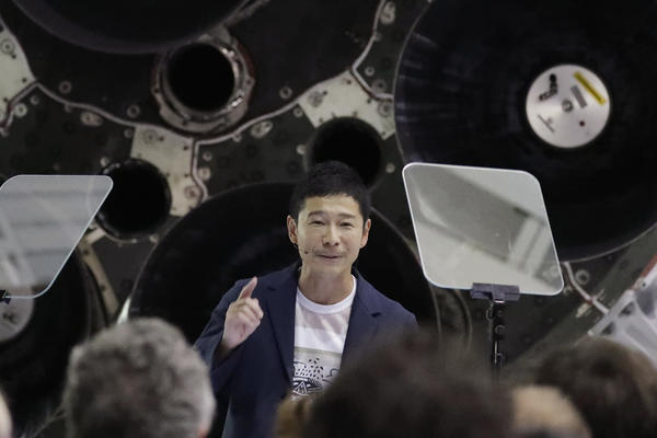 VELIKI SAN ČOVEČANSTVA POSTAJE JAVA: Ovaj Japanac je prvi OBIČNI ČOVEK koji će posetiti MESEC, a sa sobom će povesti i UMETNIKE! (VIDEO)